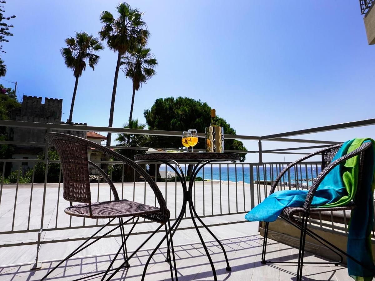 Sole Mare Hotel Ventimiglia Kültér fotó